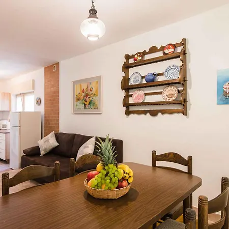 In 41700 Apartment *